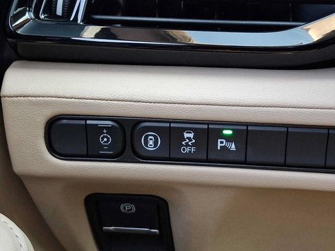 Certified 2024 Acura MDX w/ Technology Package AWD/4WD image 25