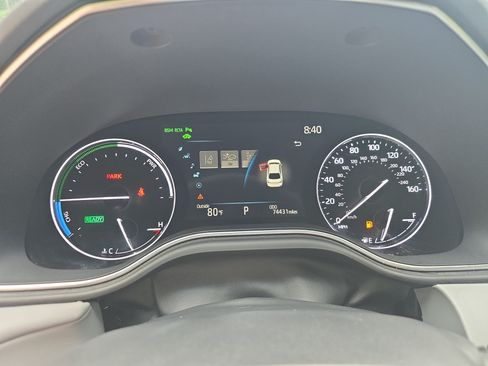 Used 2021 Toyota Avalon Limited w/ Advanced Safety Package FWD image 20