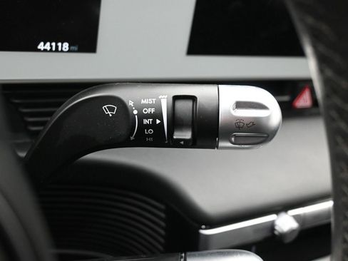 Used 2022 Hyundai Ioniq 5 SE image 19