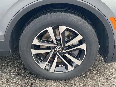 Certified 2023 Volkswagen Tiguan S image 28