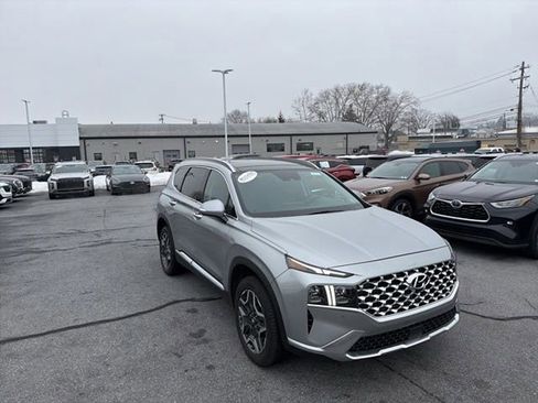 Used 2021 Hyundai Santa Fe Limited w/ Cargo Package image 16
