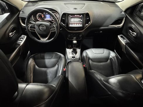 Used 2017 Jeep Cherokee Limited AWD/4WD image 21