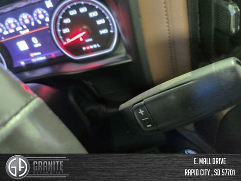 Used 2020 Chevrolet Silverado 2500 High Country w/ Safety Package II AWD/4WD image 25
