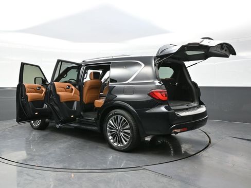 Used 2021 INFINITI QX80 Sensory w/ Cargo Package image 44