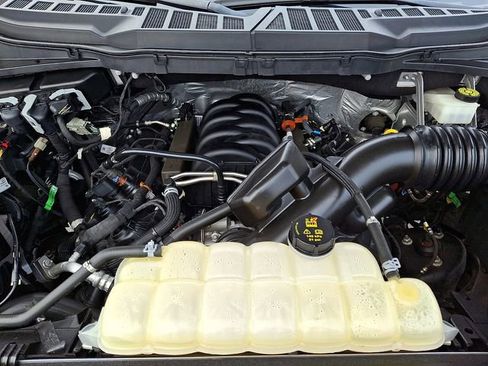 Used 2022 Ford F150 XLT w/ Equipment Group 302A High AWD/4WD image 28