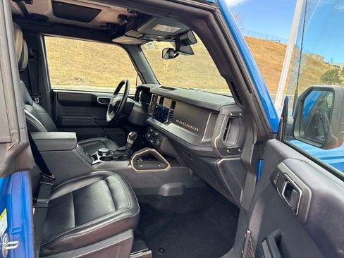 Certified 2025 Ford Bronco Badlands image 29