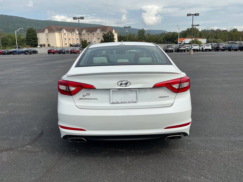 Used 2016 Hyundai Sonata Sport FWD image 8
