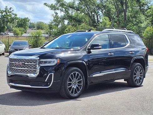 Used 2023 GMC Acadia Denali w/ Black Diamond Edition AWD/4WD image 3