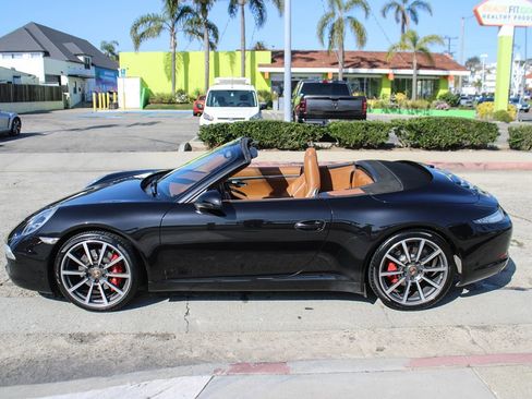 Used 2013 Porsche 911 Carrera S image 2