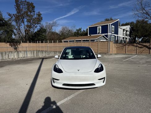 Used 2022 Tesla Model 3 Long Range image 8