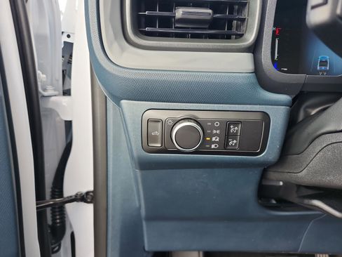 New 2026 Ford Maverick XL image 13