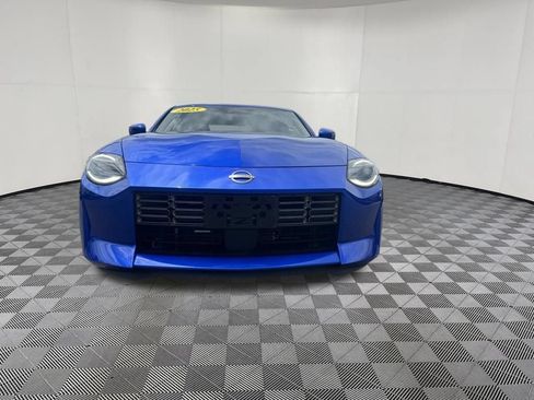 Used 2025 Nissan Z Performance w/ Floor Mat Package RWD image 12