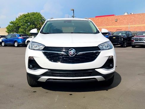 Used 2023 Buick Encore GX Select w/ Safety Package II image 2