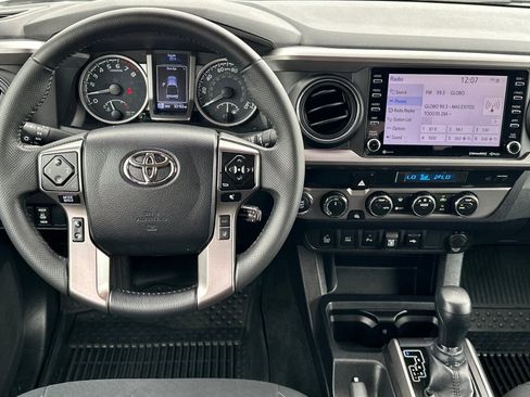 Used 2023 Toyota Tacoma w/ Trail Edition image 14
