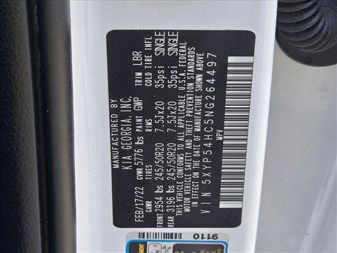 Used 2022 Kia Telluride SX w/ Towing Package FWD image 24