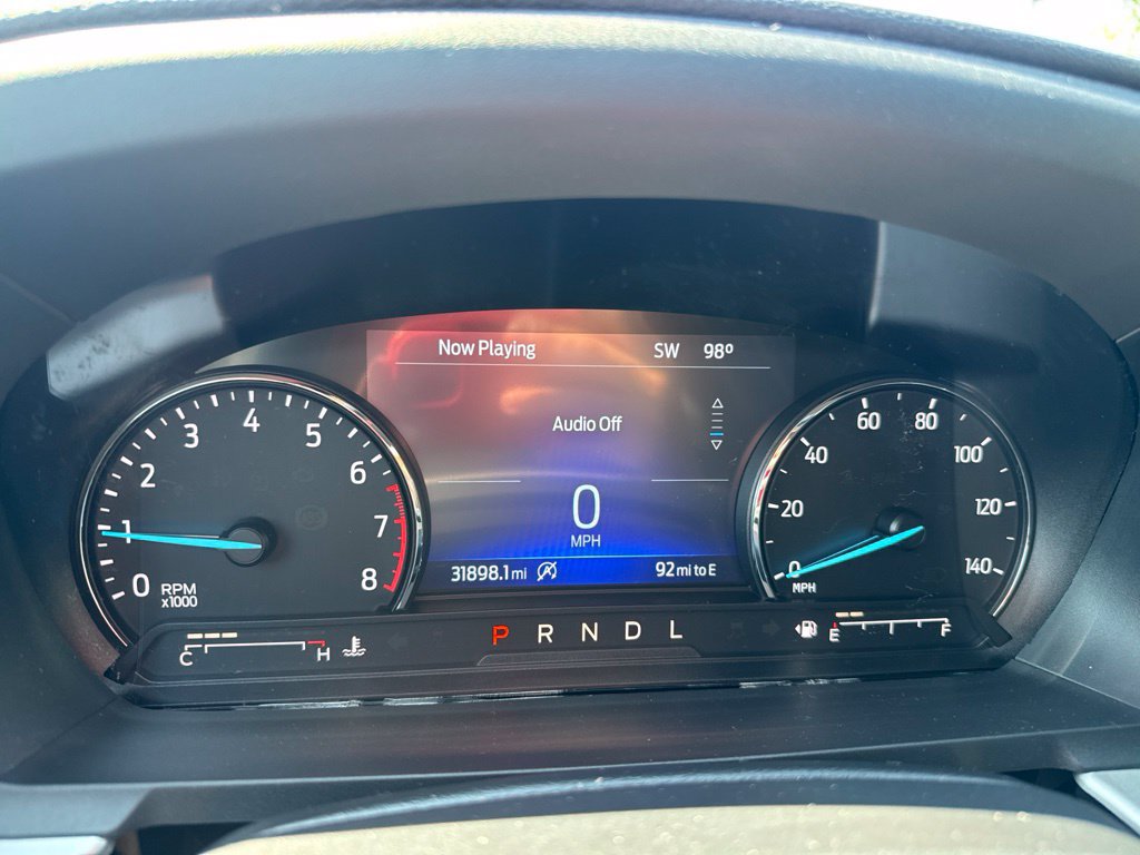 Used 2021 Ford Explorer XLT w/ Equipment Group 202A AWD/4WD image 18