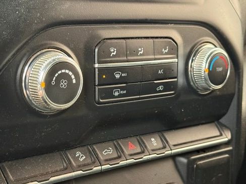 Used 2020 GMC Sierra 2500 SLE w/ Convenience Package image 21