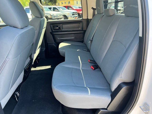 Used 2018 RAM 3500 Tradesman w/ Chrome Appearance Group AWD/4WD image 13