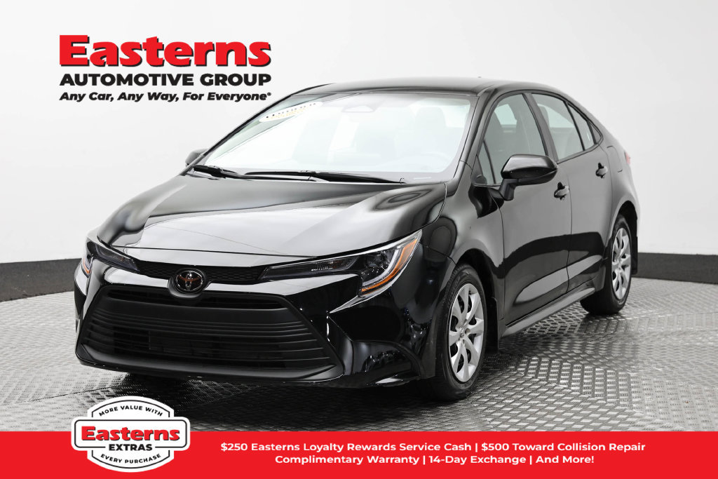 Used 2026 Toyota Corolla LE FWD image 1