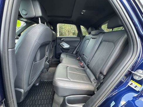 Used 2023 Audi Q3 2.0T Premium Plus image 27