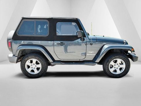 Used 2007 Jeep Wrangler Sahara w/ Trailer Tow Group AWD/4WD image 6