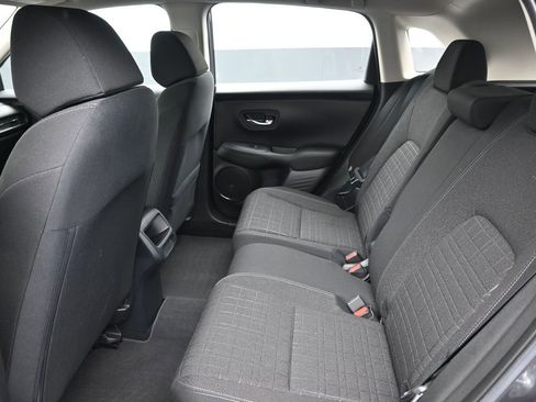 Certified 2024 Honda HR-V LX image 23