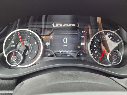 New 2026 RAM 2500 Big Horn AWD/4WD image 14