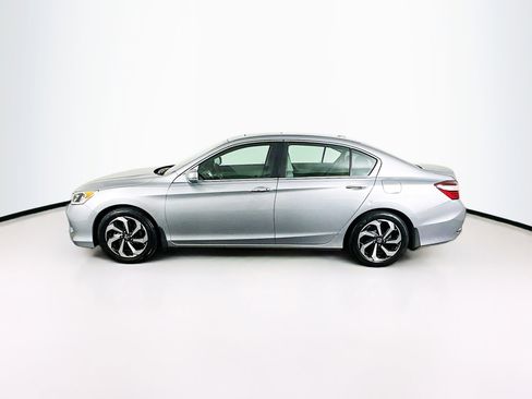 Used 2017 Honda Accord EX-L image 4