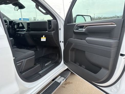 New 2026 Chevrolet Silverado 1500 LT w/ Safety Package AWD/4WD image 48