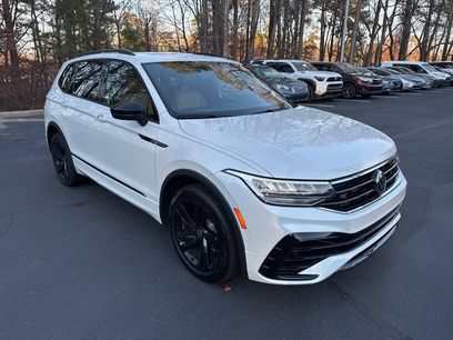 Used 2024 Volkswagen Tiguan SE R-Line