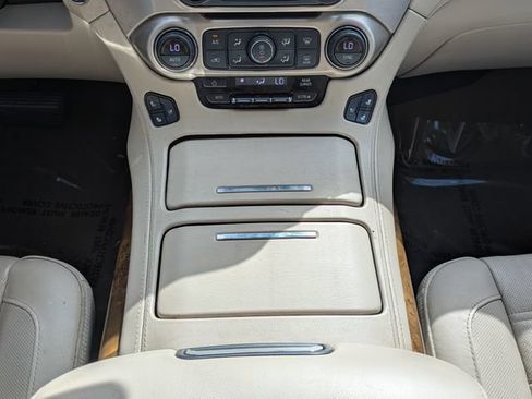 Used 2017 GMC Yukon Denali w/ Open Road Package AWD/4WD image 20