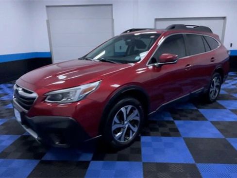 Used 2021 Subaru Outback Limited image 4