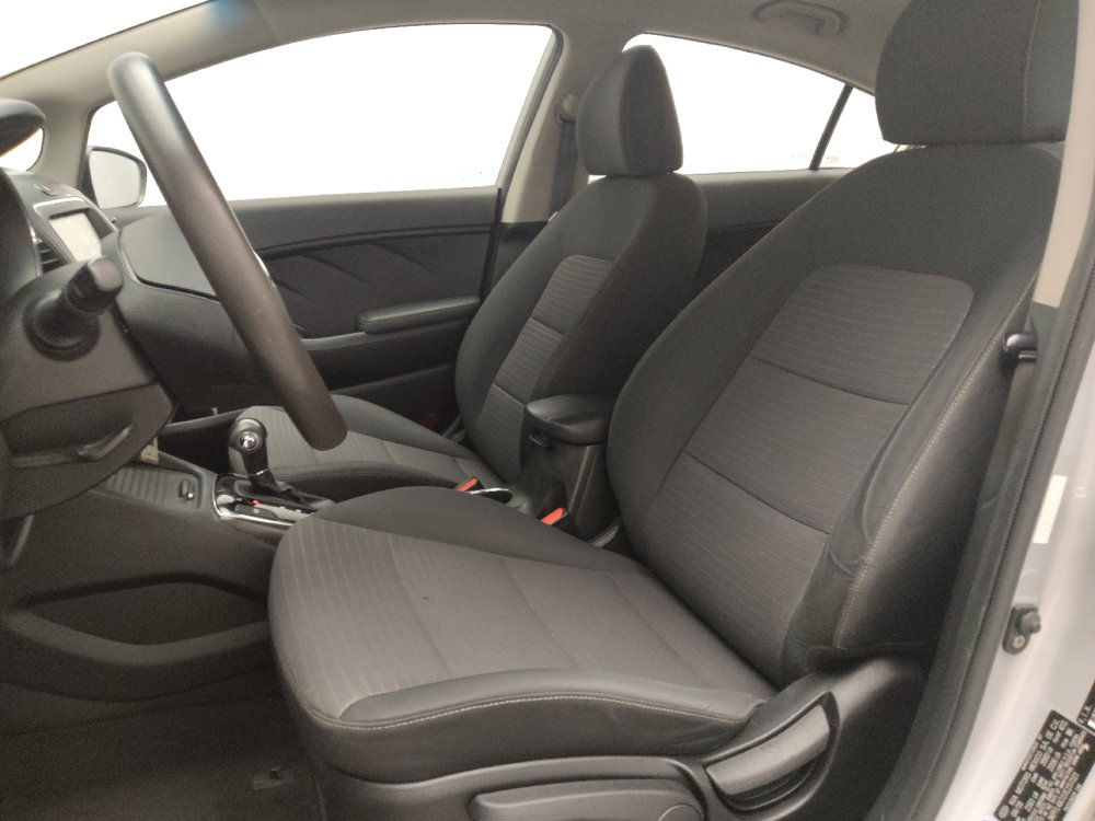 Used 2018 Kia Forte LX w/ LX Popular Package FWD image 17