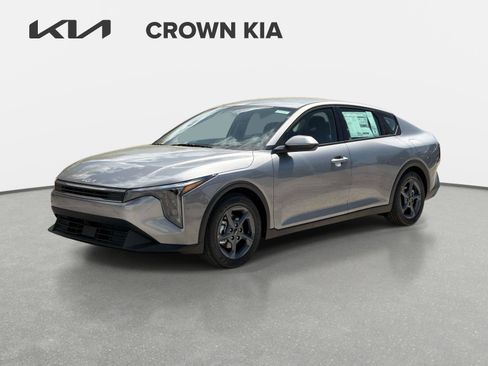 New 2026 Kia K4 FWD image 1
