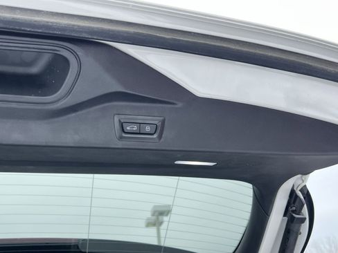 Used 2024 BMW X5 xDrive40i w/ Parking Assistance Package image 25