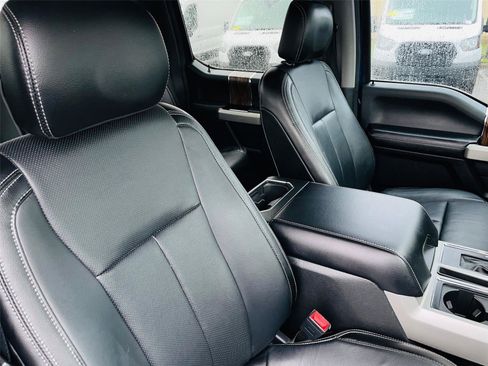 Used 2018 Ford F150 Lariat w/ Equipment Group 502A Luxury image 24