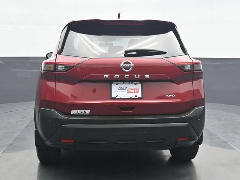 Used 2021 Nissan Rogue S AWD/4WD image 5