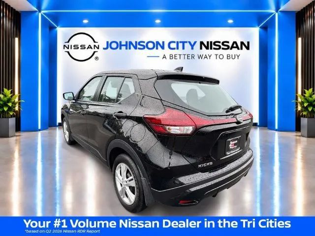 Certified 2025 Nissan Kicks Play S FWD image 6