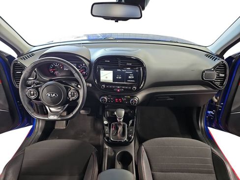 Used 2020 Kia Soul GT-Line Turbo FWD image 9