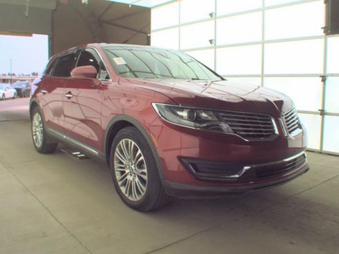 Used 2018 Lincoln MKX Reserve w/ Lincoln MKX Climate Package AWD/4WD image 3