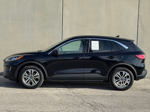 Used 2022 Ford Escape SEL image 31