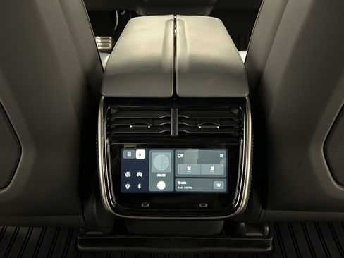 Used 2024 Rivian R1T Adventure image 28