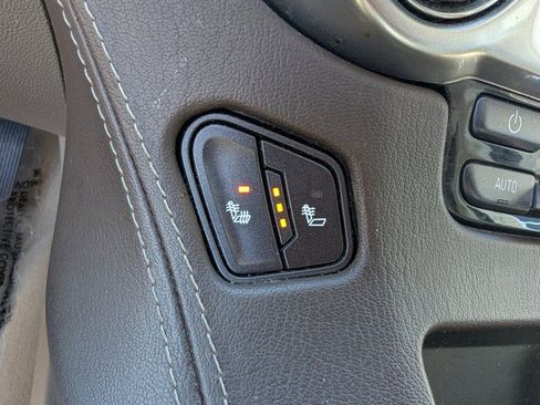 Used 2019 Chevrolet Tahoe LT AWD/4WD image 28