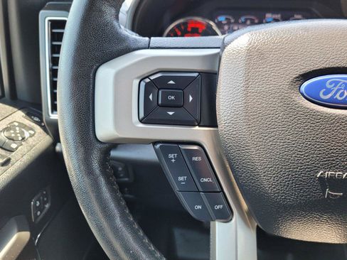 Used 2019 Ford F250 Lariat w/ Lariat Ultimate Package AWD/4WD image 33