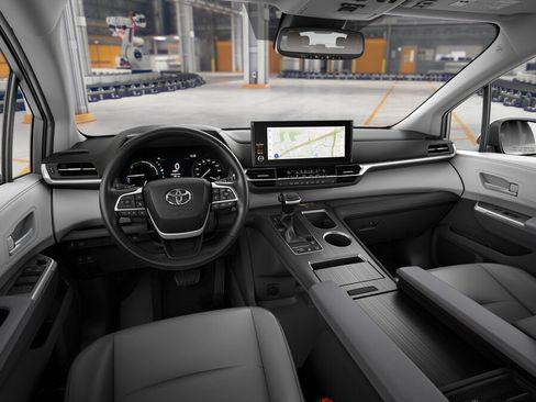 New 2026 Toyota Sienna XLE AWD/4WD image 19
