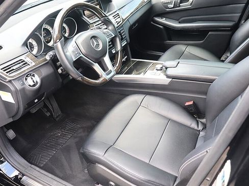 Used 2014 Mercedes-Benz E 350 Sedan image 9
