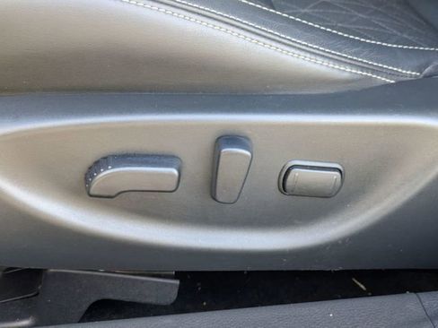 Used 2019 Nissan Maxima Platinum w/ Sport Mat Group image 17