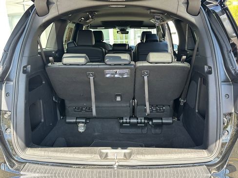 Used 2025 Honda Odyssey Sport-L image 9