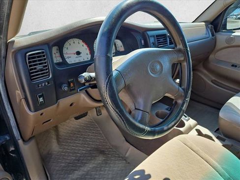 Used 2003 Toyota Tacoma PreRunner image 10