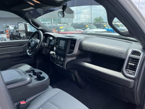 Used 2021 RAM 3500 Big Horn image 17